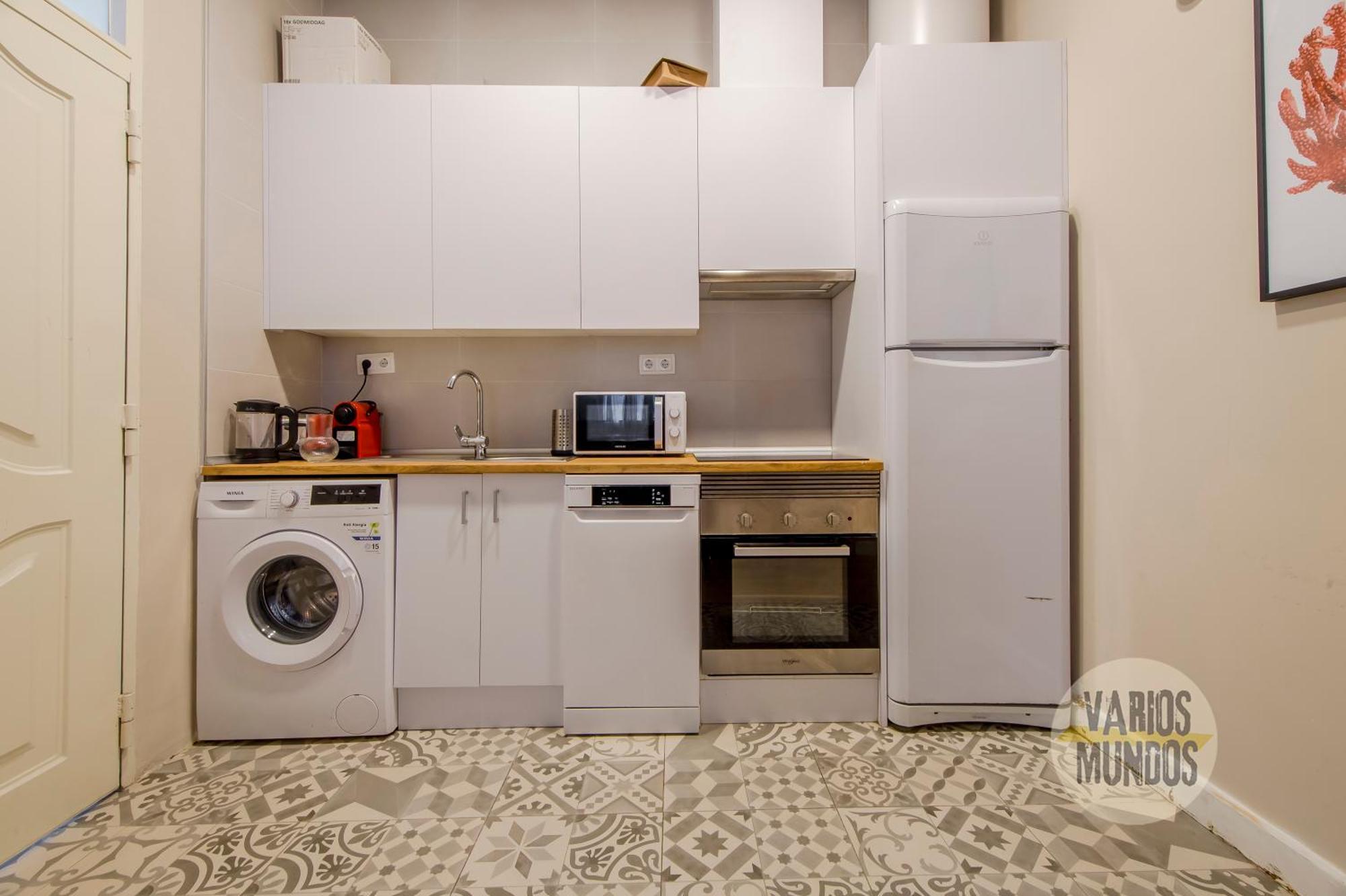 Bajo Duplex 7Pax A 5 Min De Gran Via-Malasana Madrid Luaran gambar