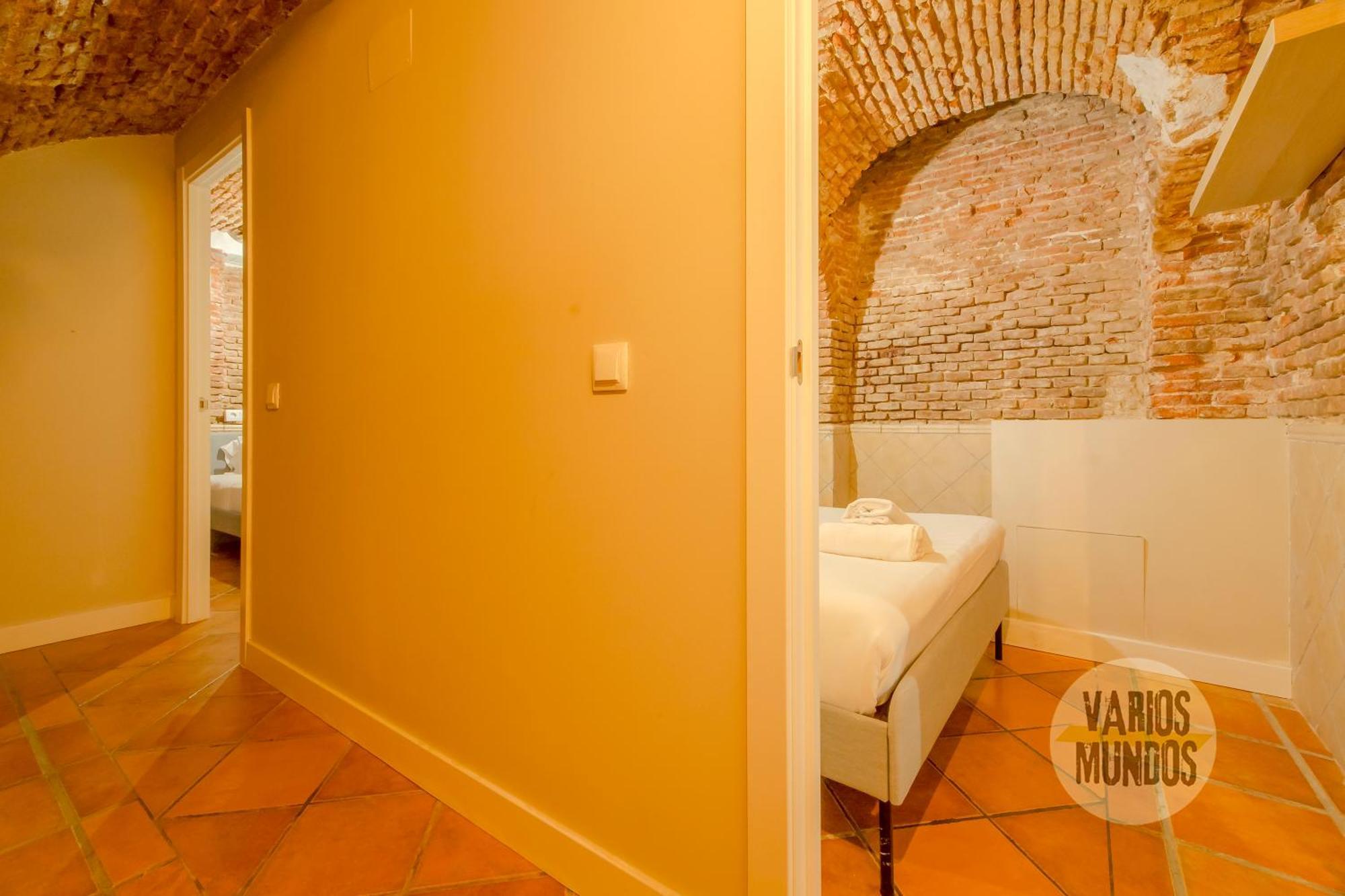 Bajo Duplex 7Pax A 5 Min De Gran Via-Malasana Madrid Luaran gambar